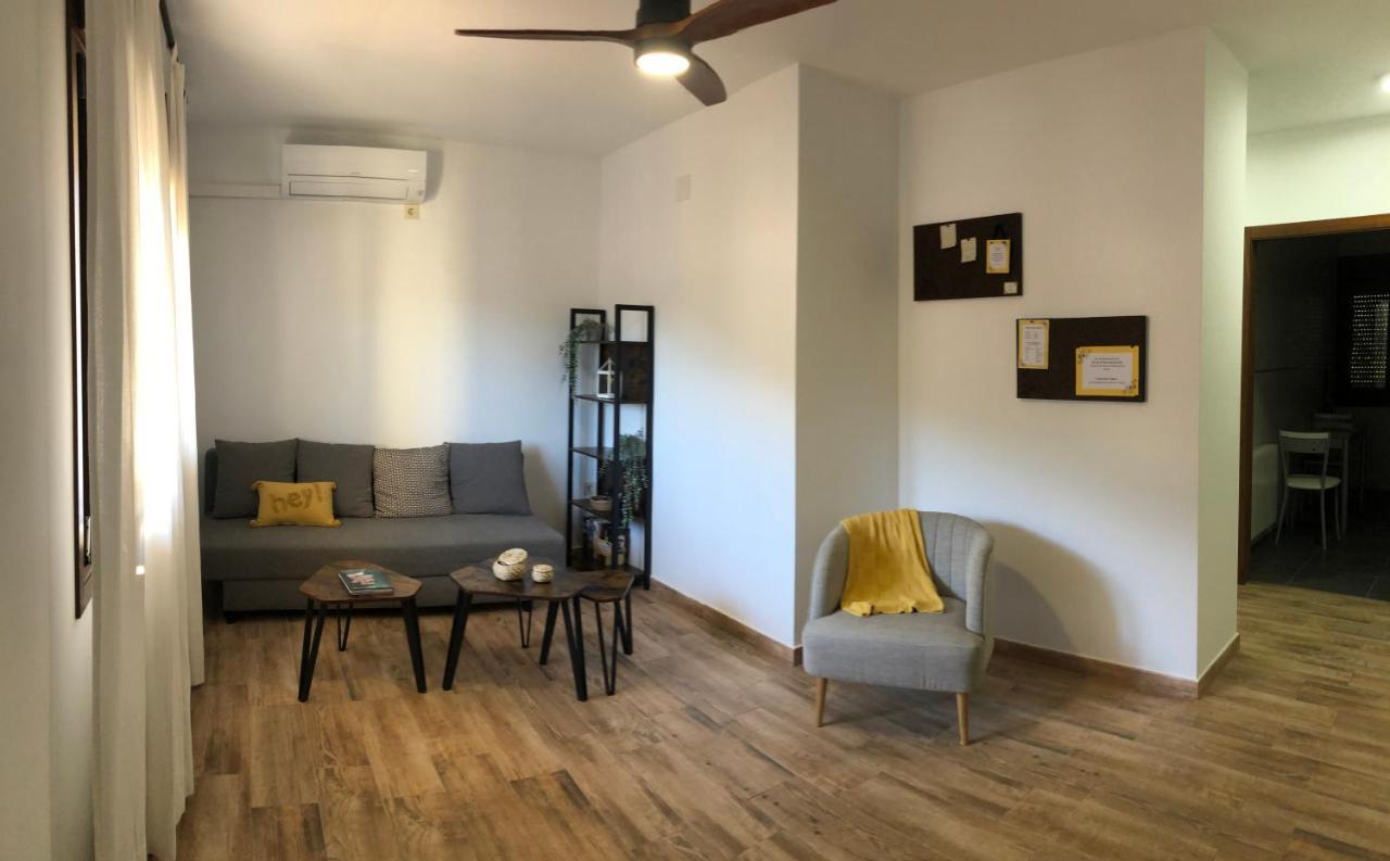Apartamento Las Campanitas Nunomoral Exterior photo